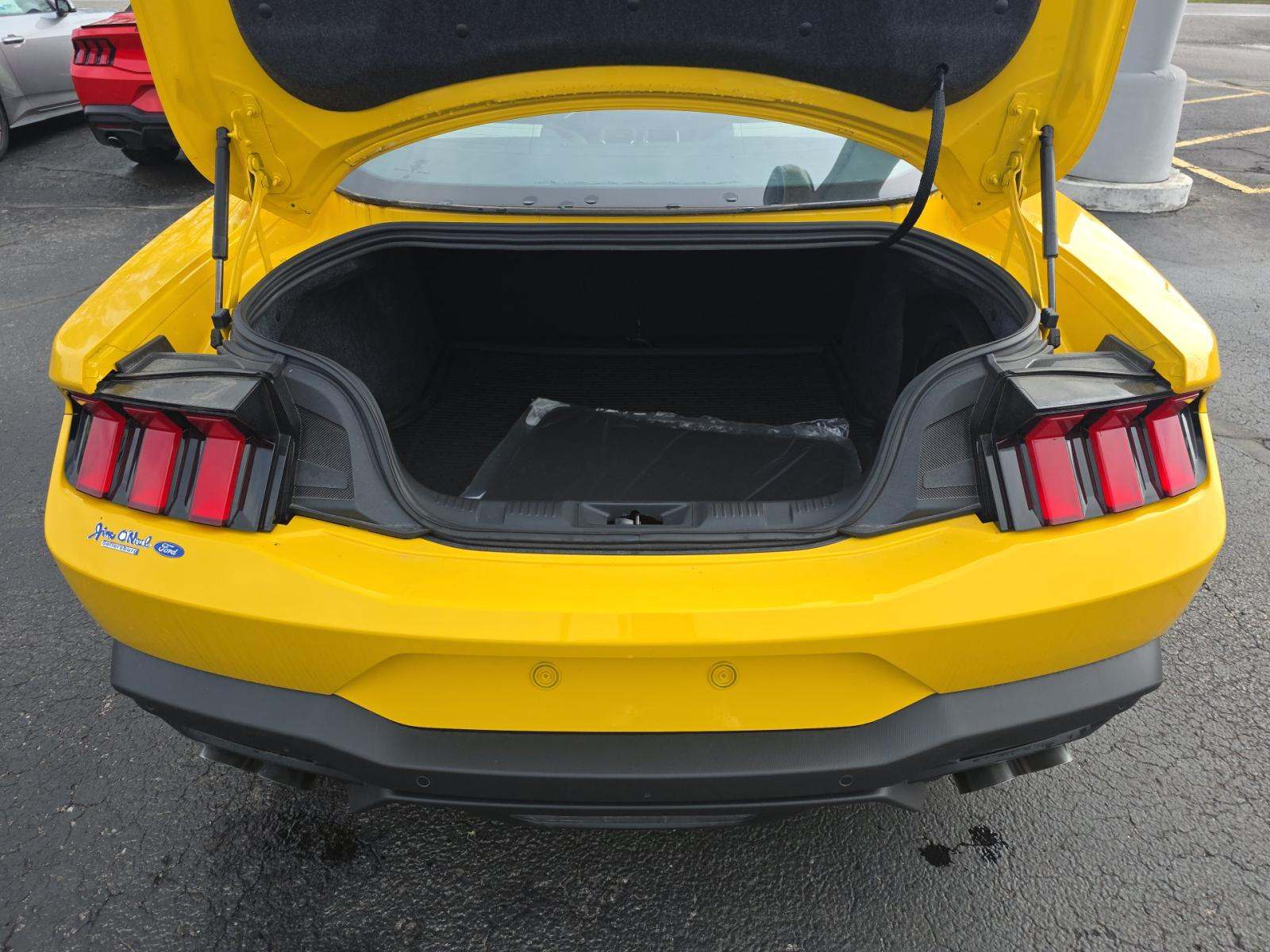 2024 Ford Mustang GT Premium RWD