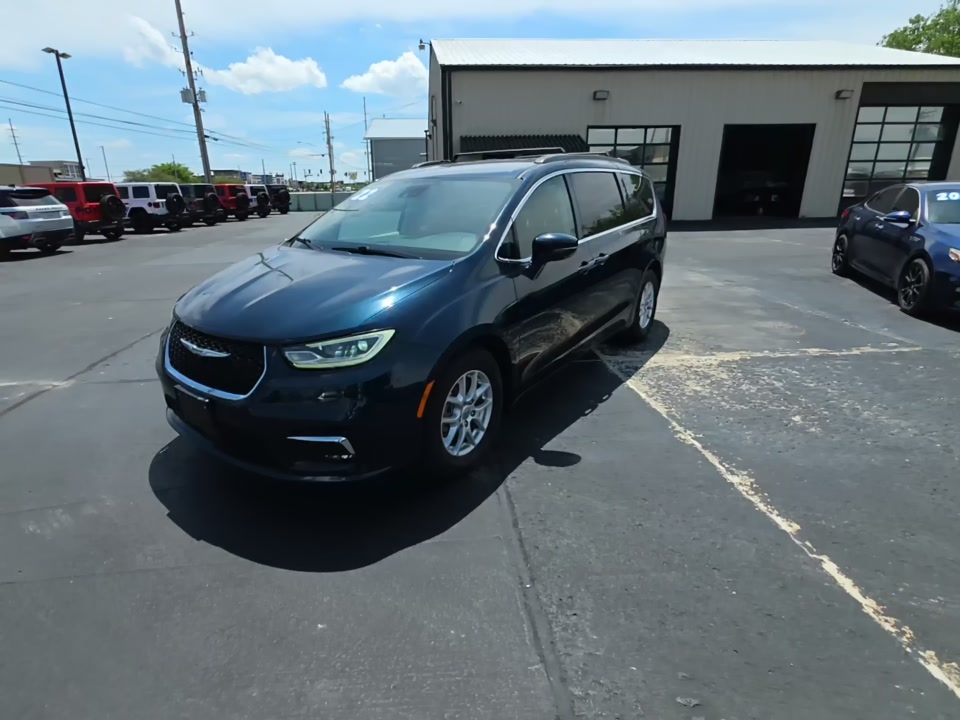 2022 Chrysler Pacifica Touring L FWD