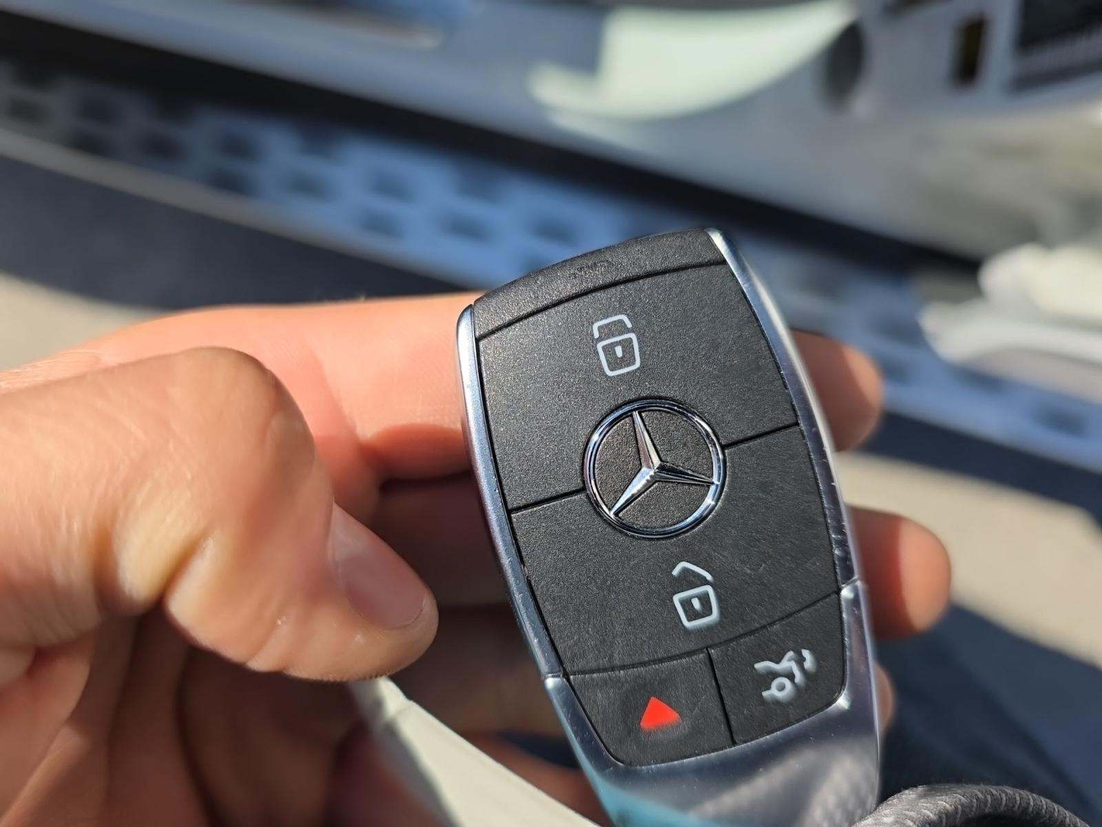 MERCEDES-BENZ GLC-CLASS - 8