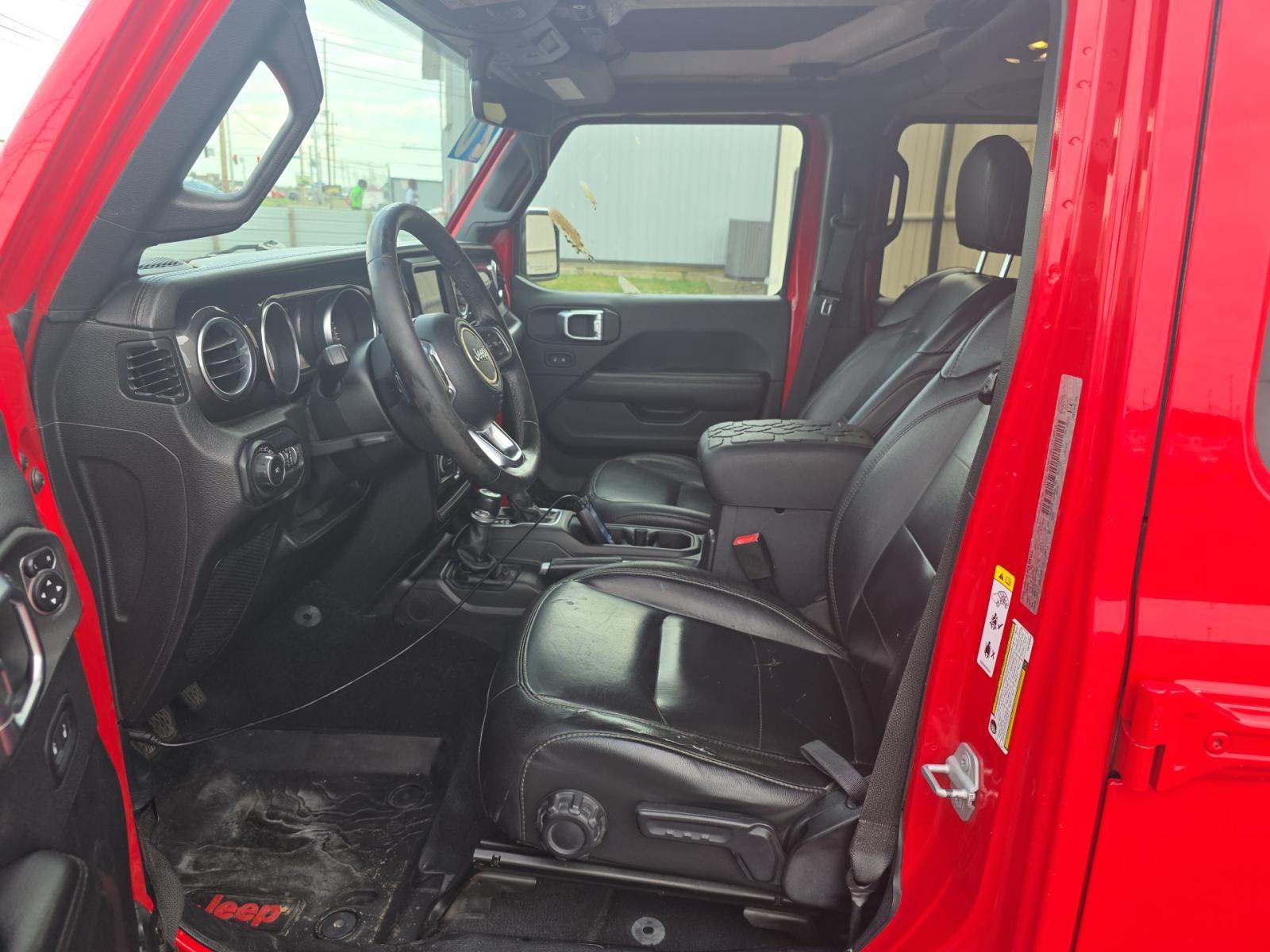 JEEP UNLIMITED SAHARA ALTITUDE EDITION - 6