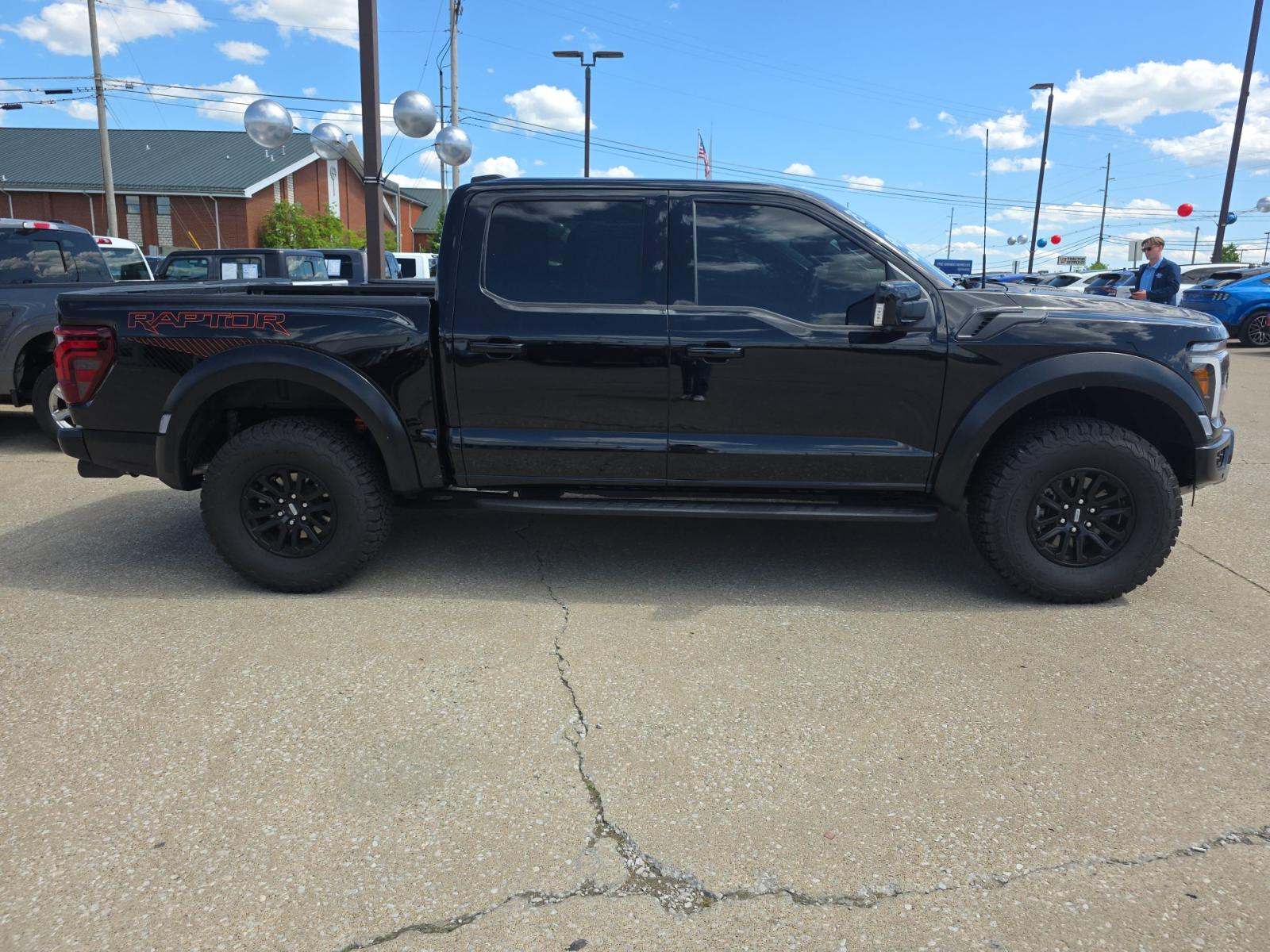 FORD F-150 - 4