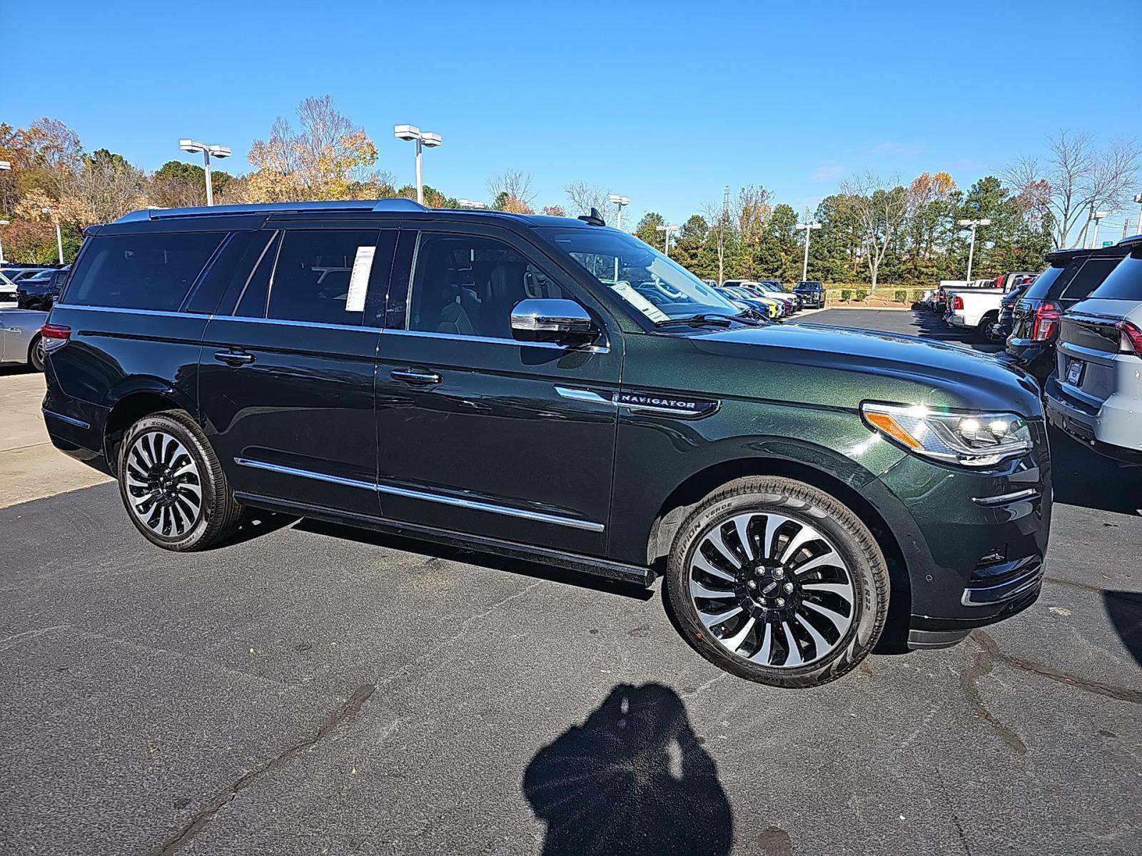 2024 Lincoln Navigator L Black Label AWD