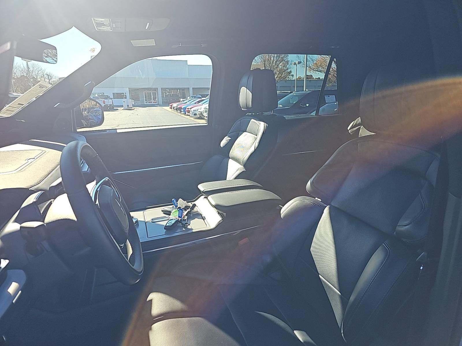 2025 Lincoln Navigator Reserve AWD