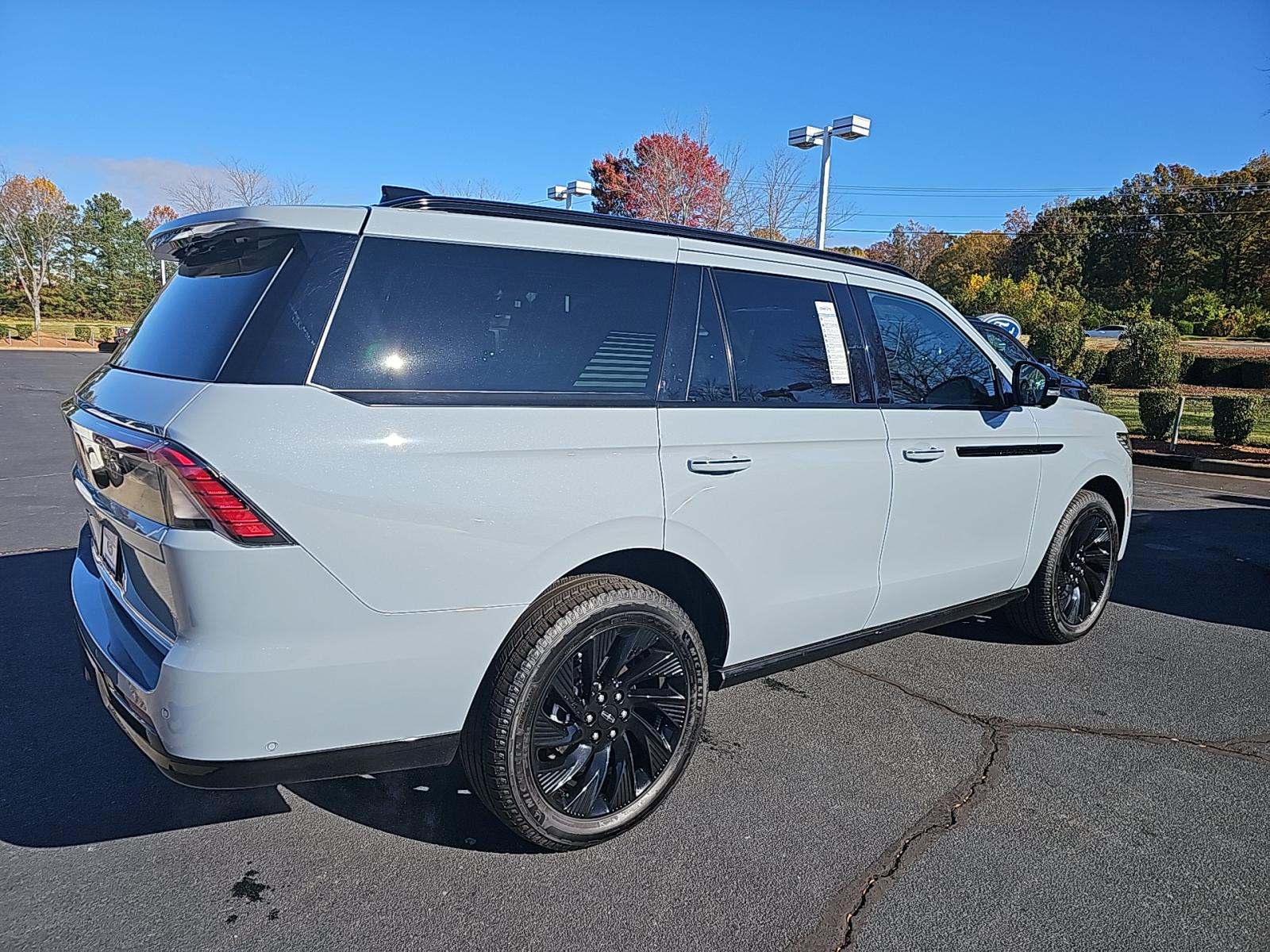 2025 Lincoln Navigator Reserve AWD