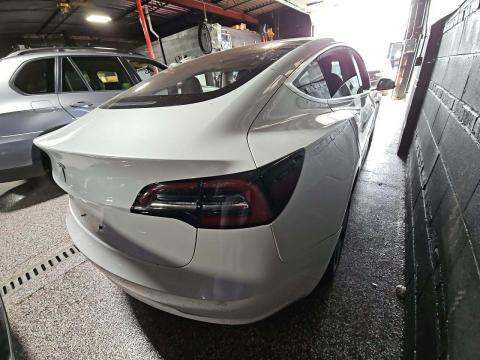 2018 Tesla Model 3 Long Range RWD