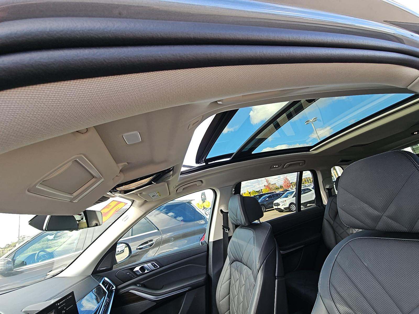 2025 BMW X7 xDrive40i AWD