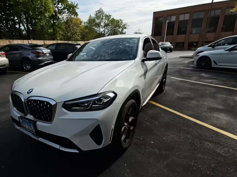 2024 BMW X4 xDrive30i AWD