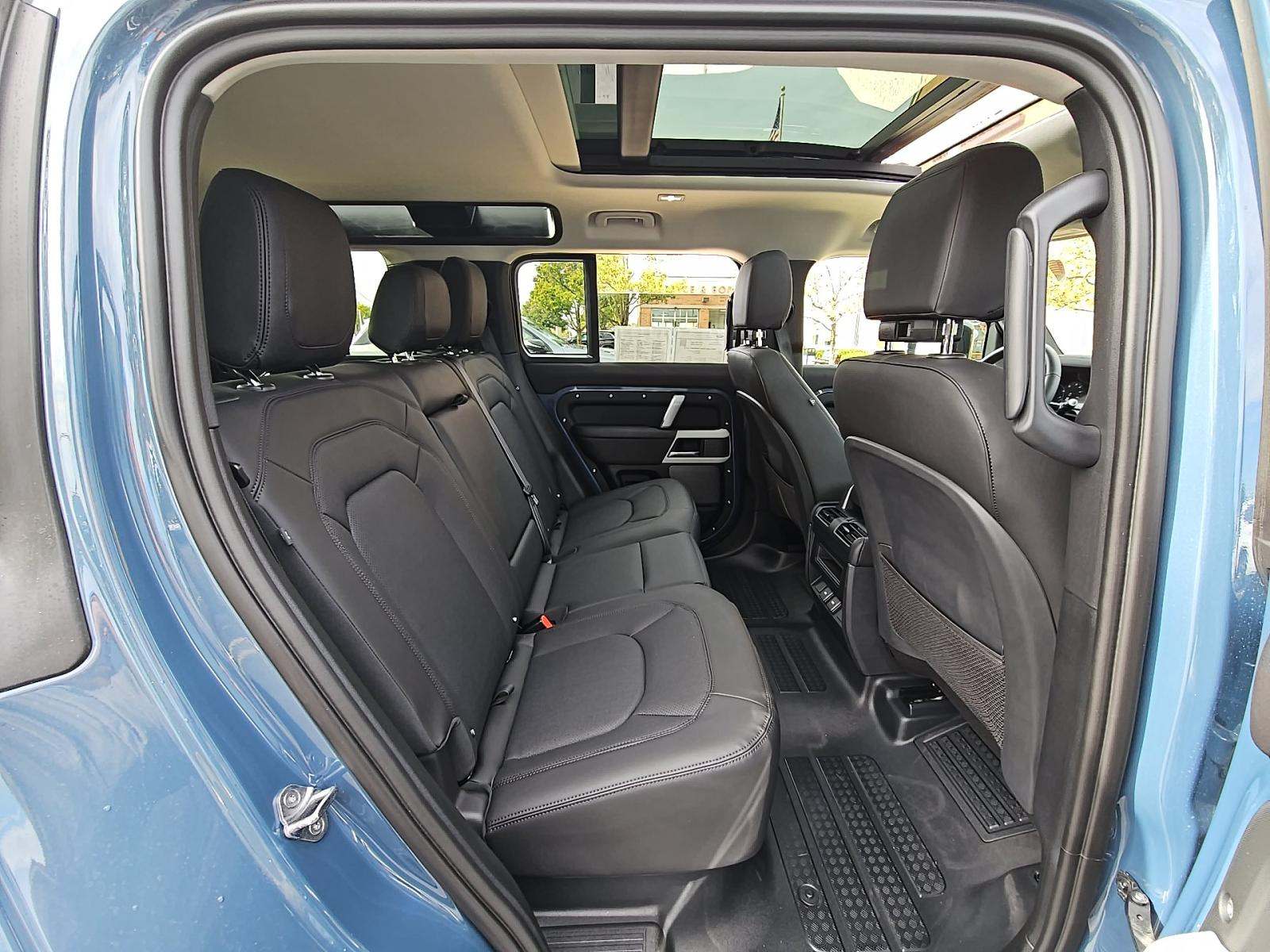 2024 Land Rover Defender 110 S AWD