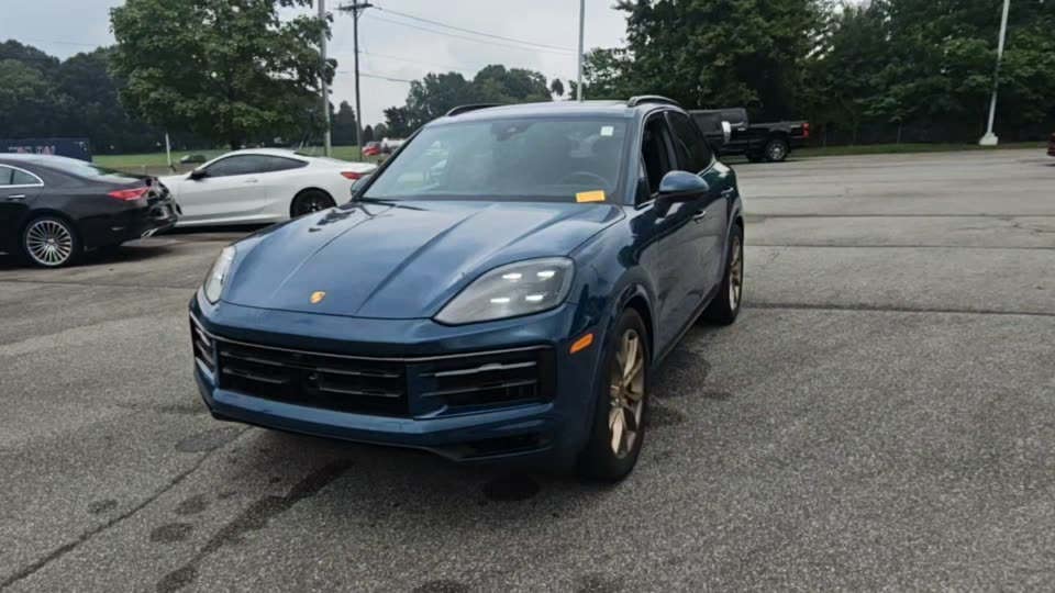 2024 Porsche Cayenne S