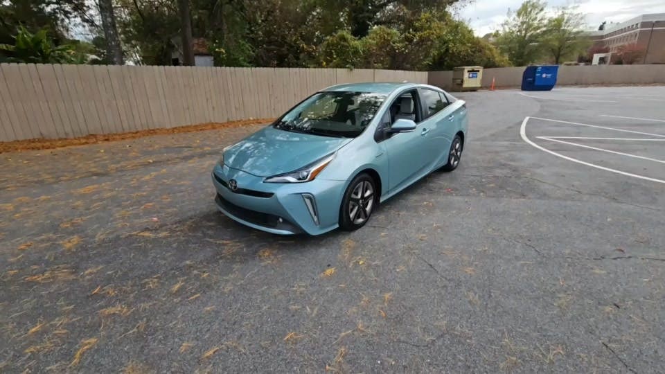 2022 Toyota Prius XLE
