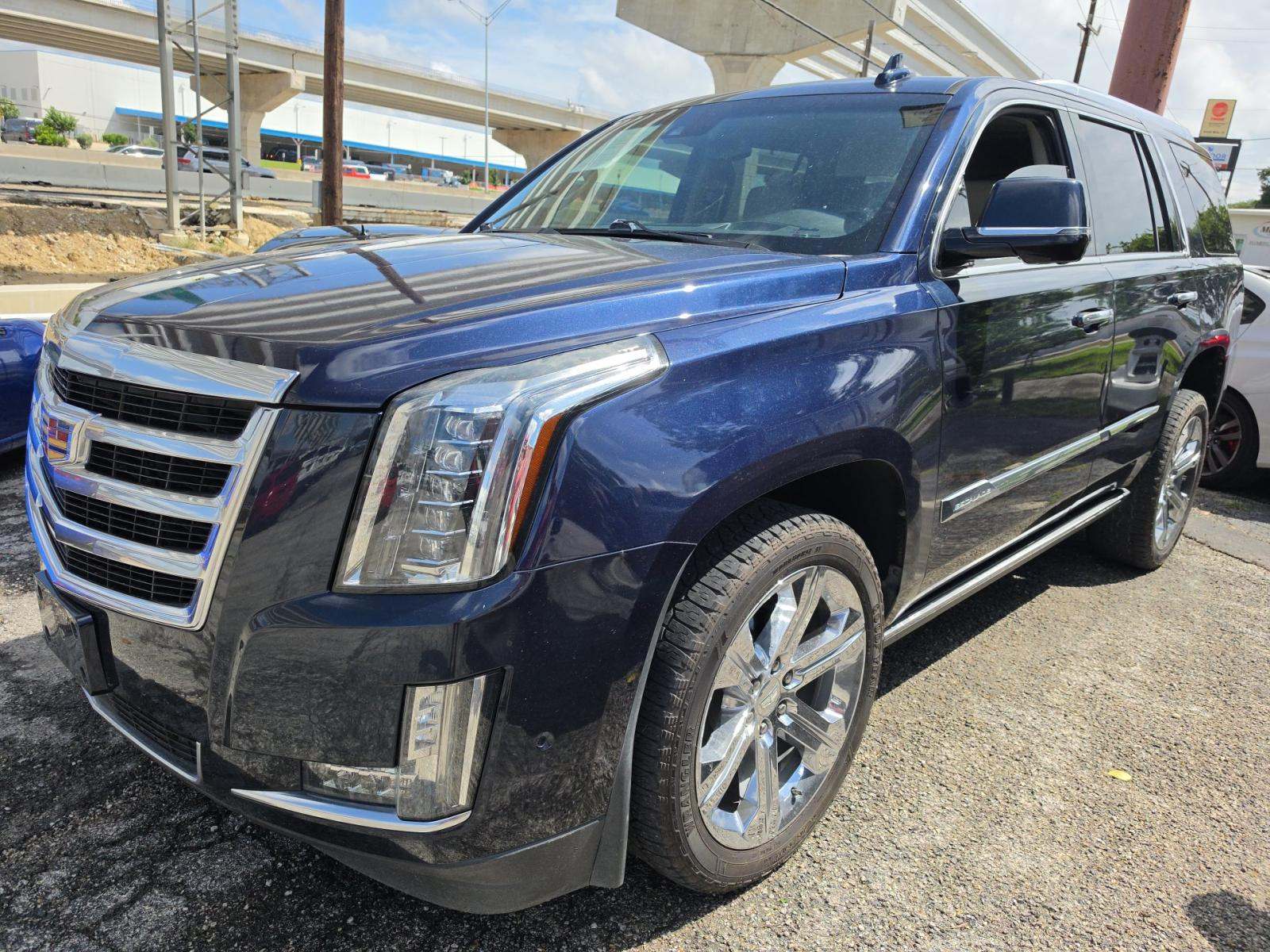 2018 Cadillac Escalade Premium Luxury AWD