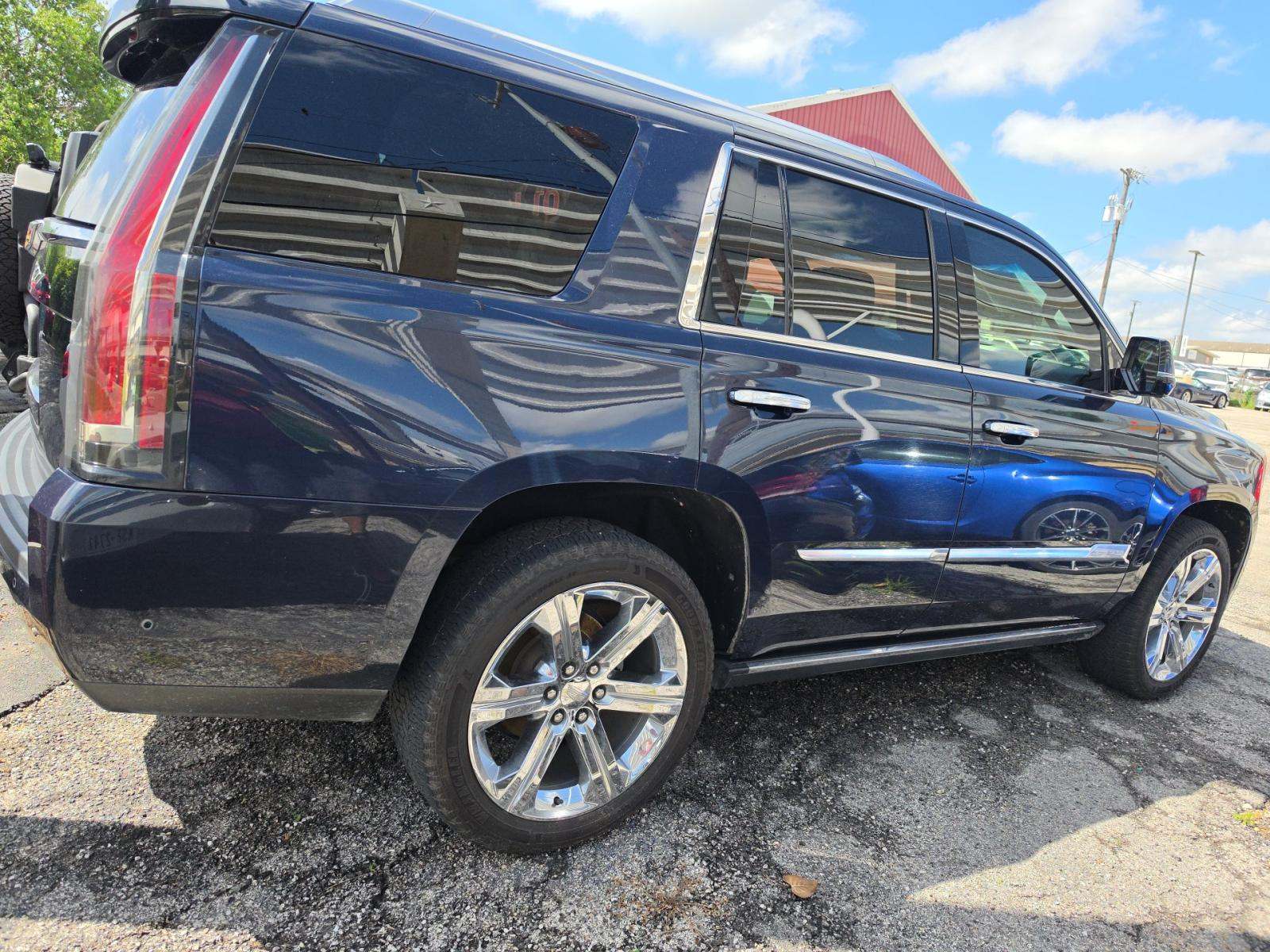 2018 Cadillac Escalade Premium Luxury AWD
