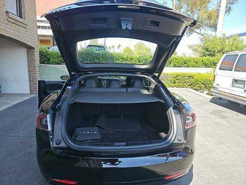 2017 Tesla Model S 75 RWD