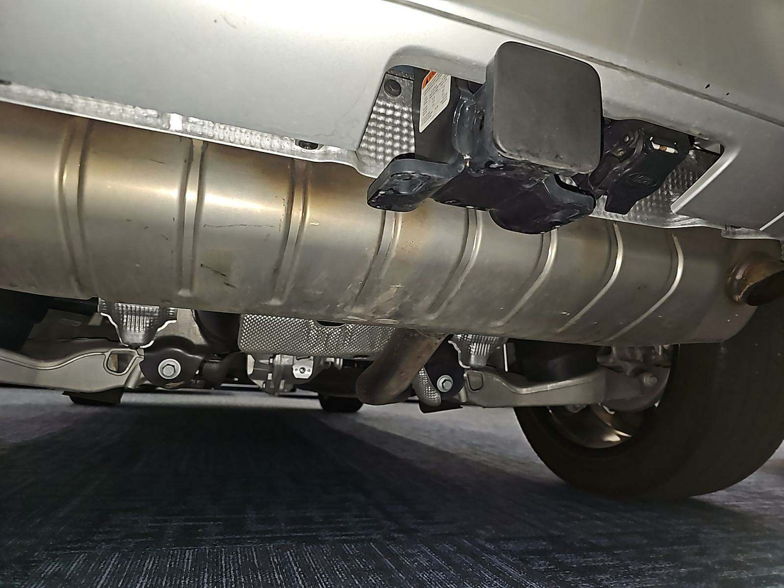 2023 Land Rover Defender 110 SE AWD