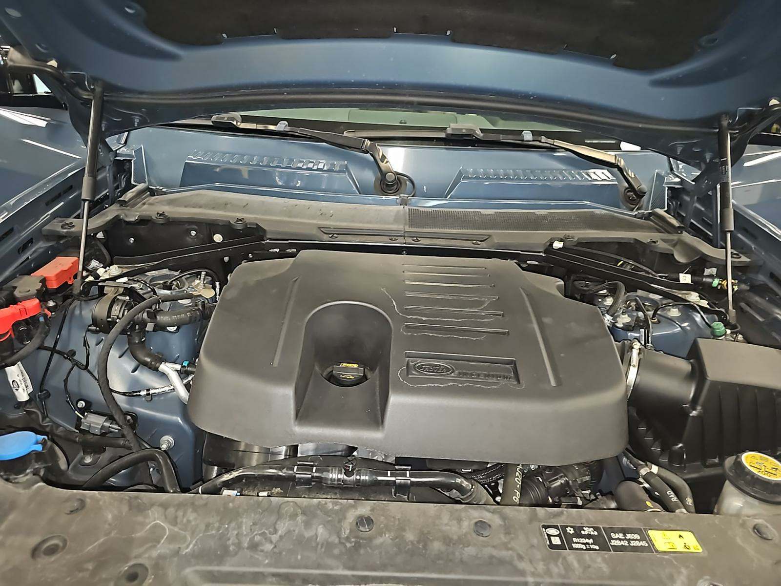 2023 Land Rover Defender 110 SE AWD