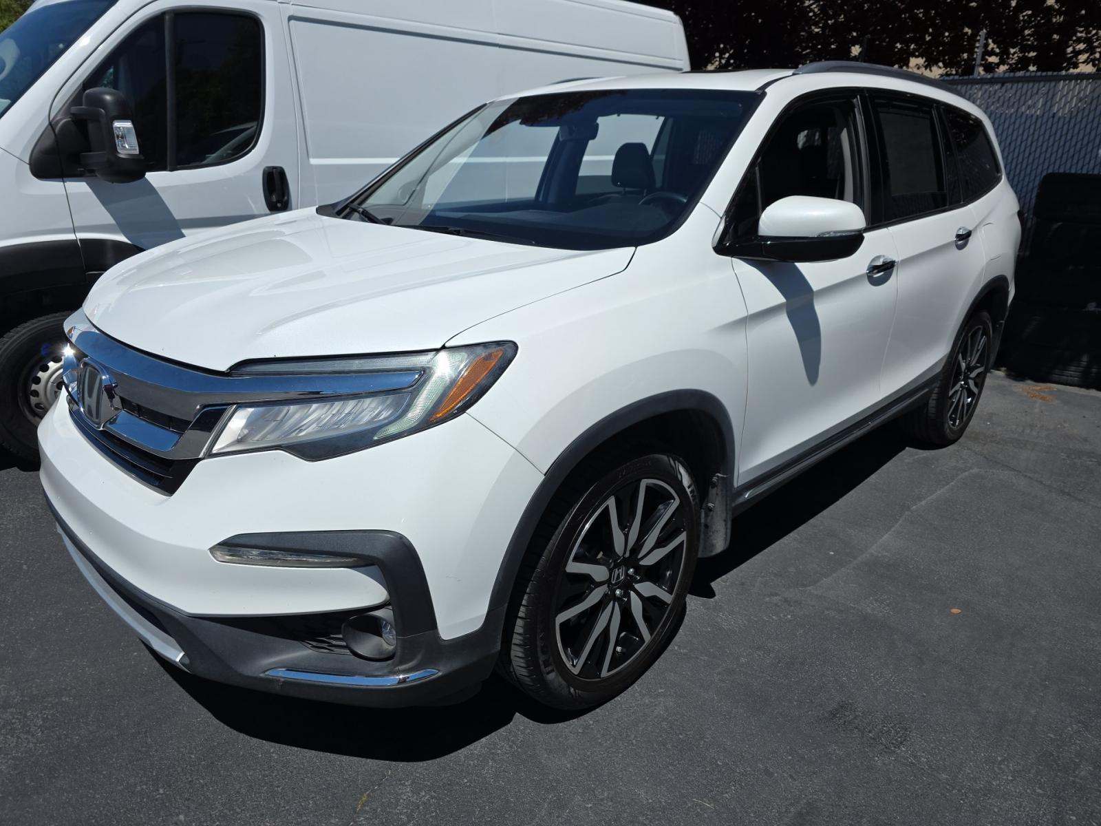 2022 Honda Pilot Touring AWD