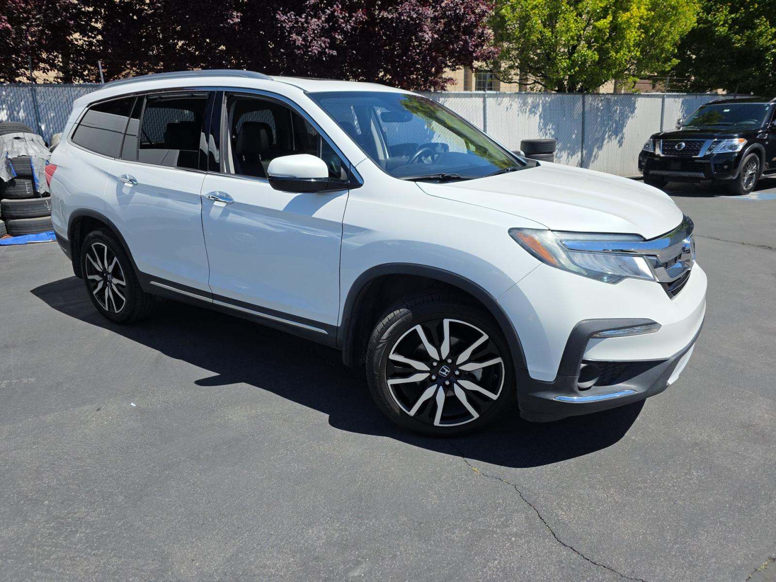 2022 Honda Pilot Touring AWD