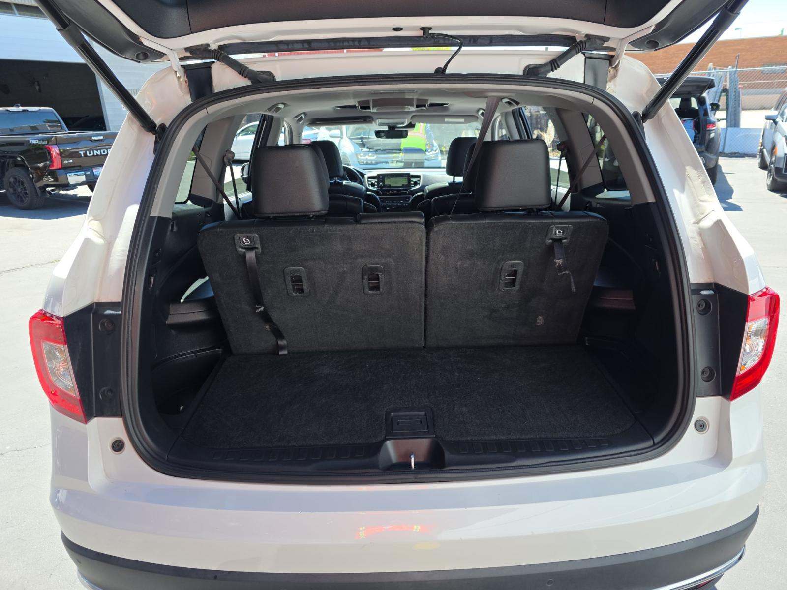 2022 Honda Pilot Touring AWD