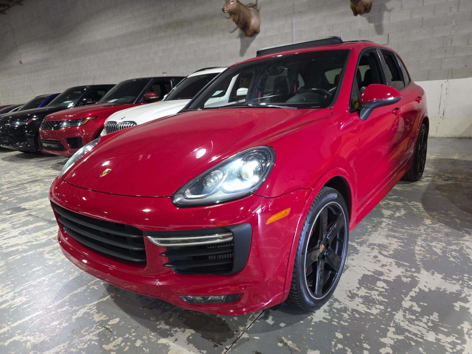PORSCHE CAYENNE - 1