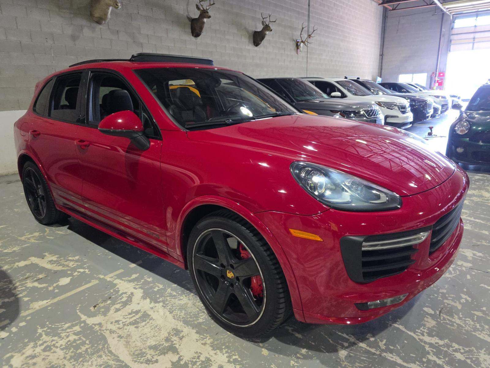 PORSCHE CAYENNE - 4