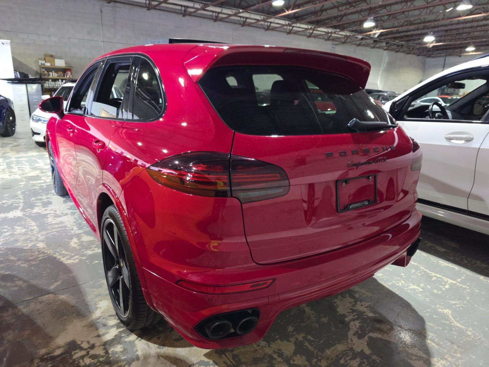 PORSCHE CAYENNE - 2