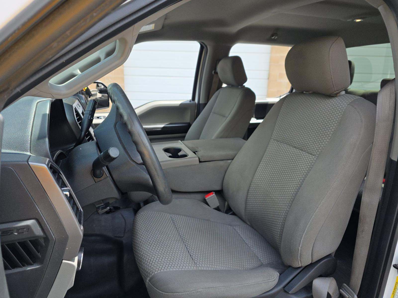 FORD F-150 - 6