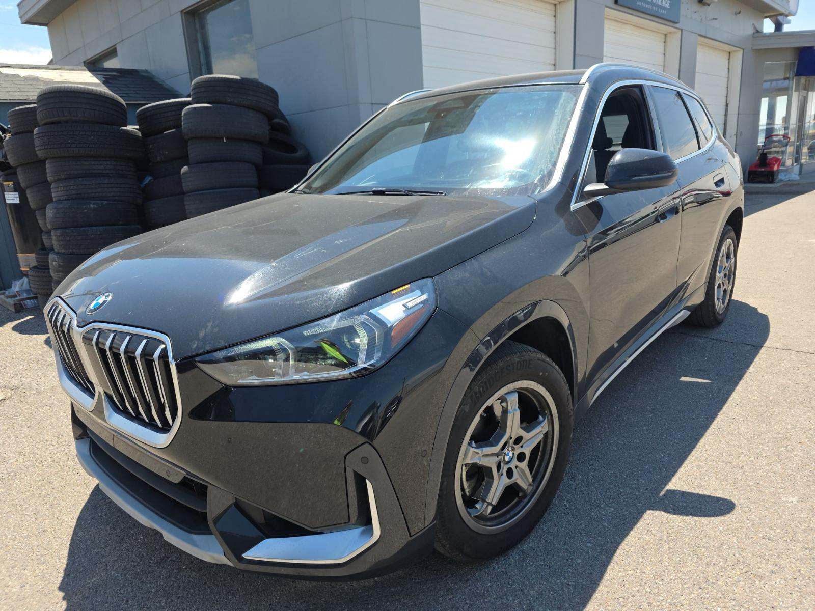 2025 BMW X1 xDrive28i AWD 28835 miles - купити Авто з сша BMW у