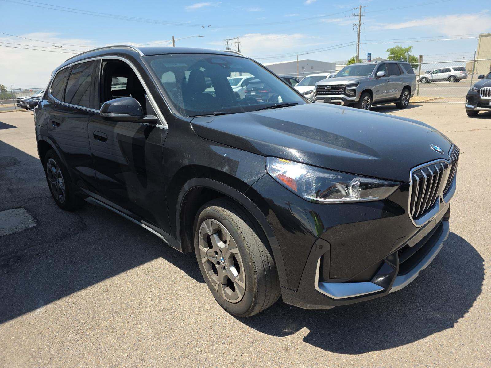 2025 BMW X1 xDrive28i AWD 28835 miles - купити Авто з сша BMW у
