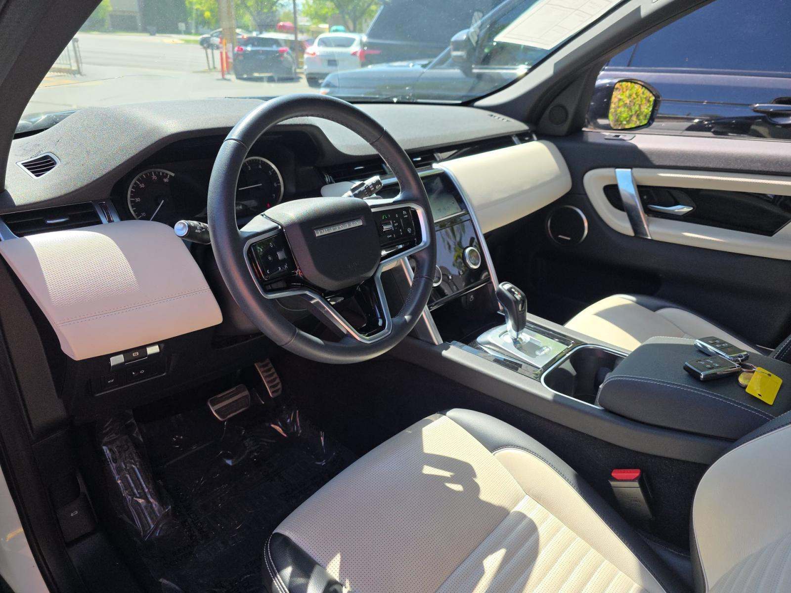 LAND ROVER DISCOVERY SPORT - 10