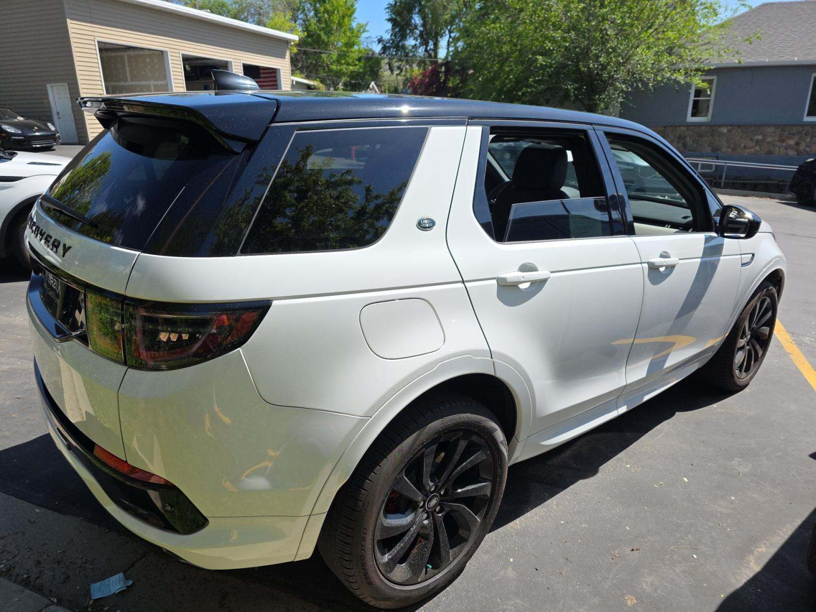 LAND ROVER DISCOVERY SPORT - 3