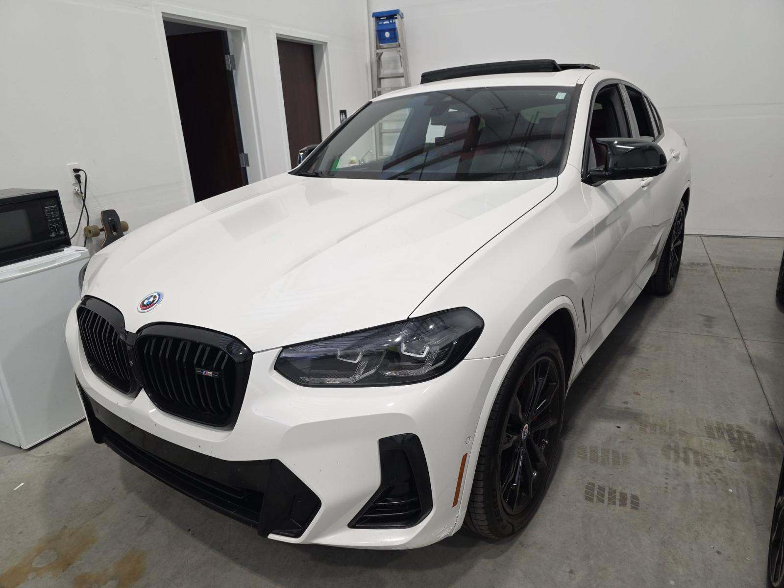 2023 BMW X4 M40i AWD