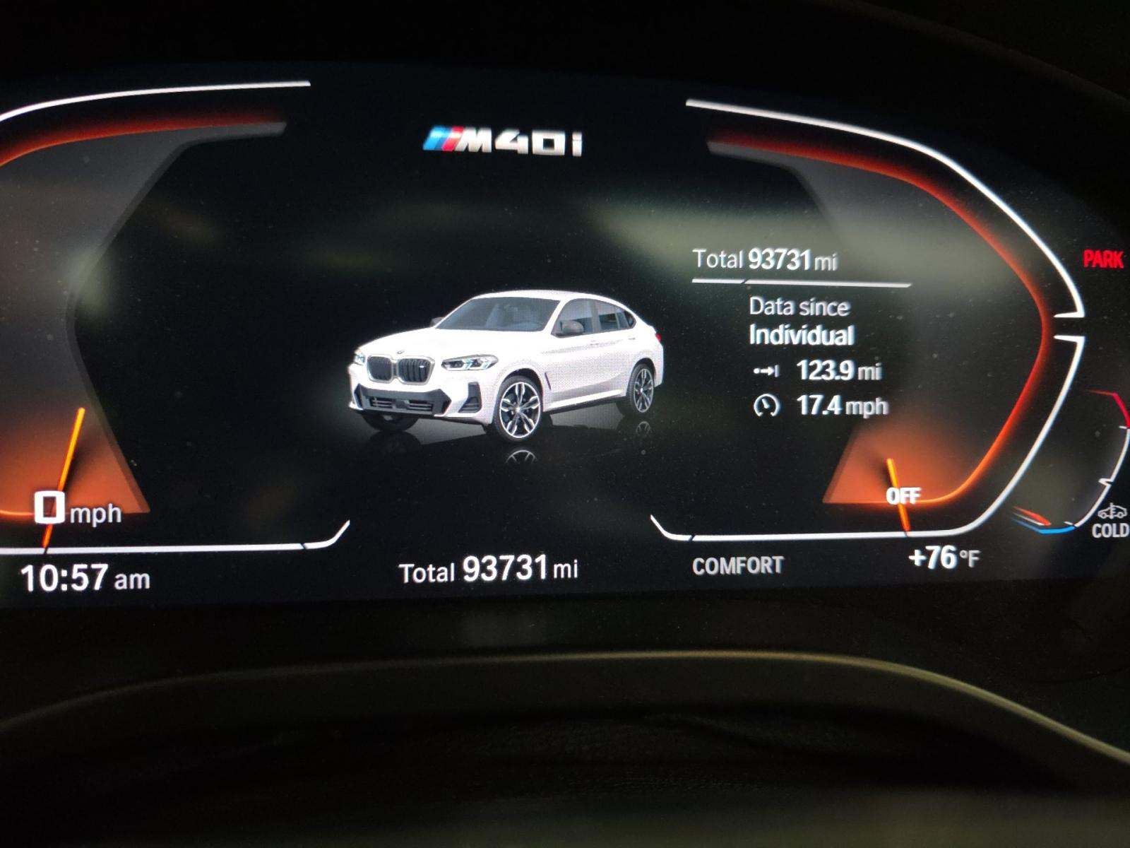 2023 BMW X4 M40i AWD