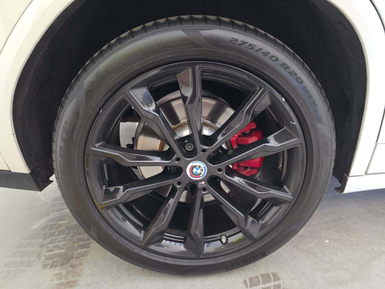 2023 BMW X4 M40i AWD
