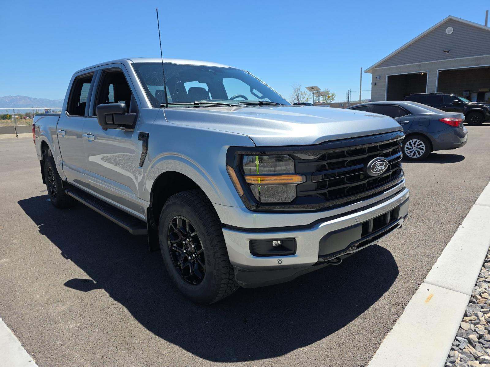 FORD F-150 - 4