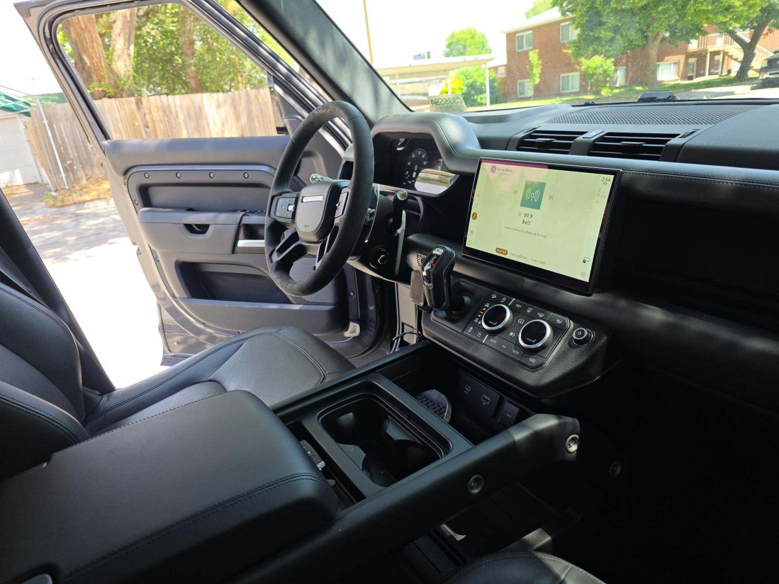 2023 Land Rover Defender 110 V8 Carpathian Edition AWD