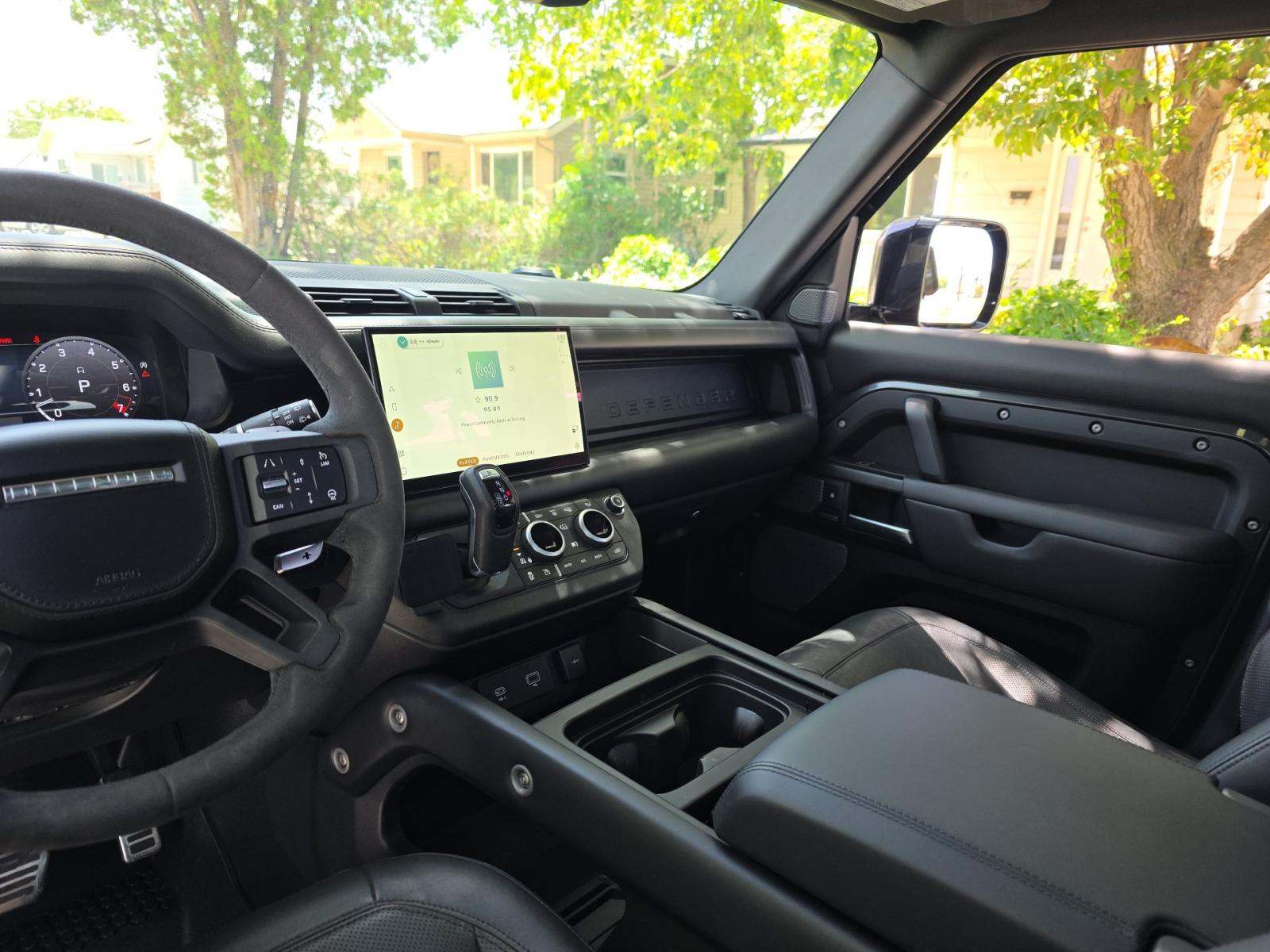 2023 Land Rover Defender 110 V8 Carpathian Edition AWD