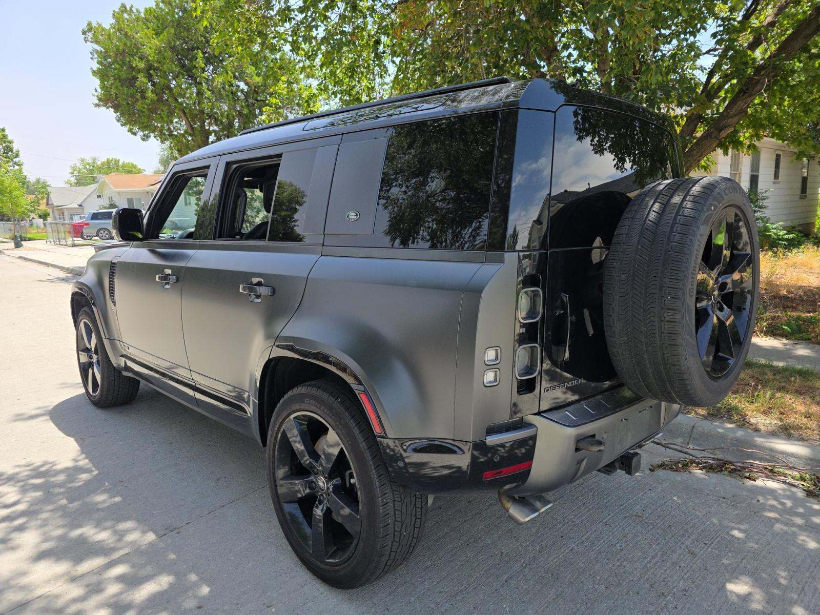 2023 Land Rover Defender 110 V8 Carpathian Edition AWD