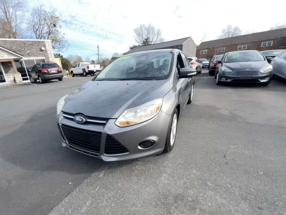 2014 Ford Focus SE FWD