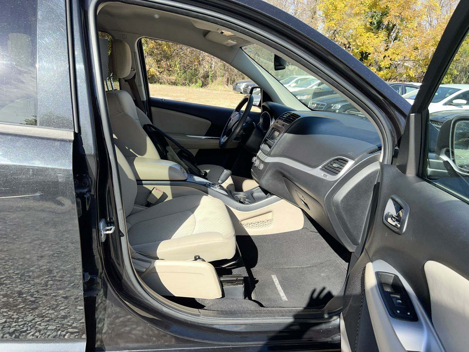 2012 Dodge Journey SXT FWD