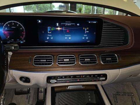 MERCEDES-BENZ GLS - 10