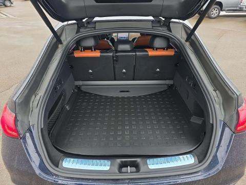 MERCEDES-BENZ GLC - 10