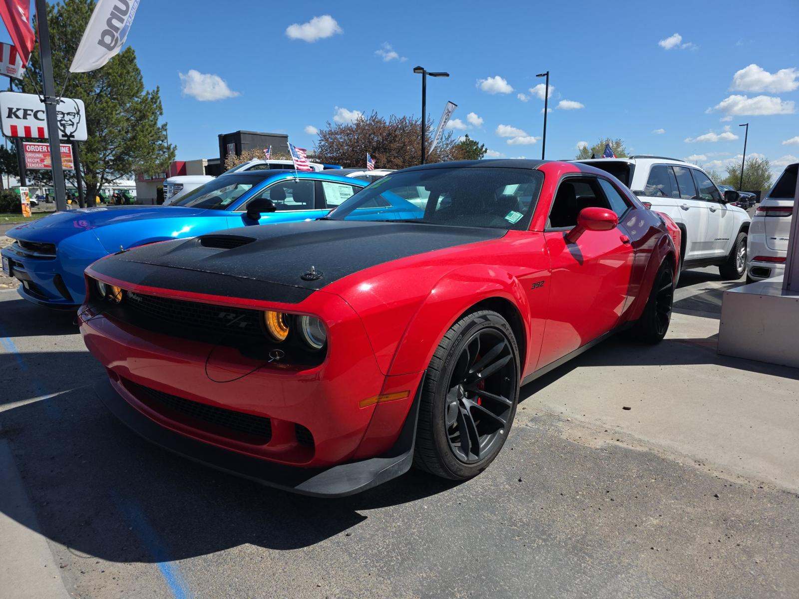 DODGE CHALLENGER - 1