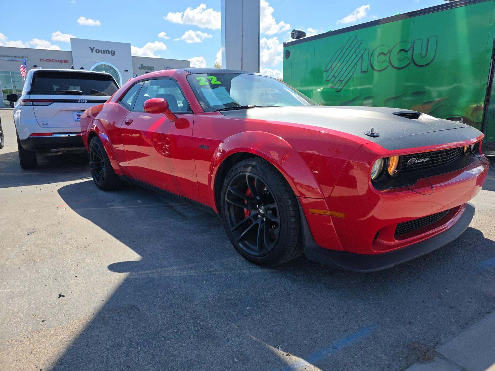 DODGE CHALLENGER - 4