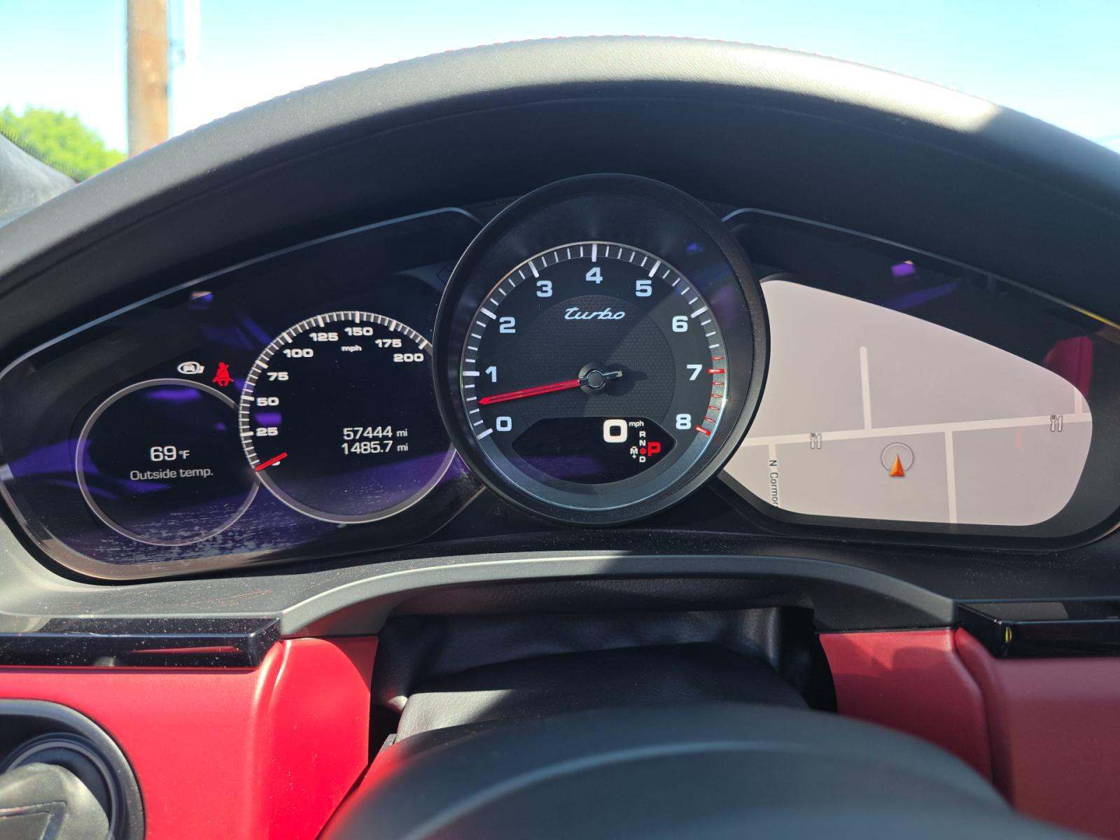 PORSCHE CAYENNE - 9