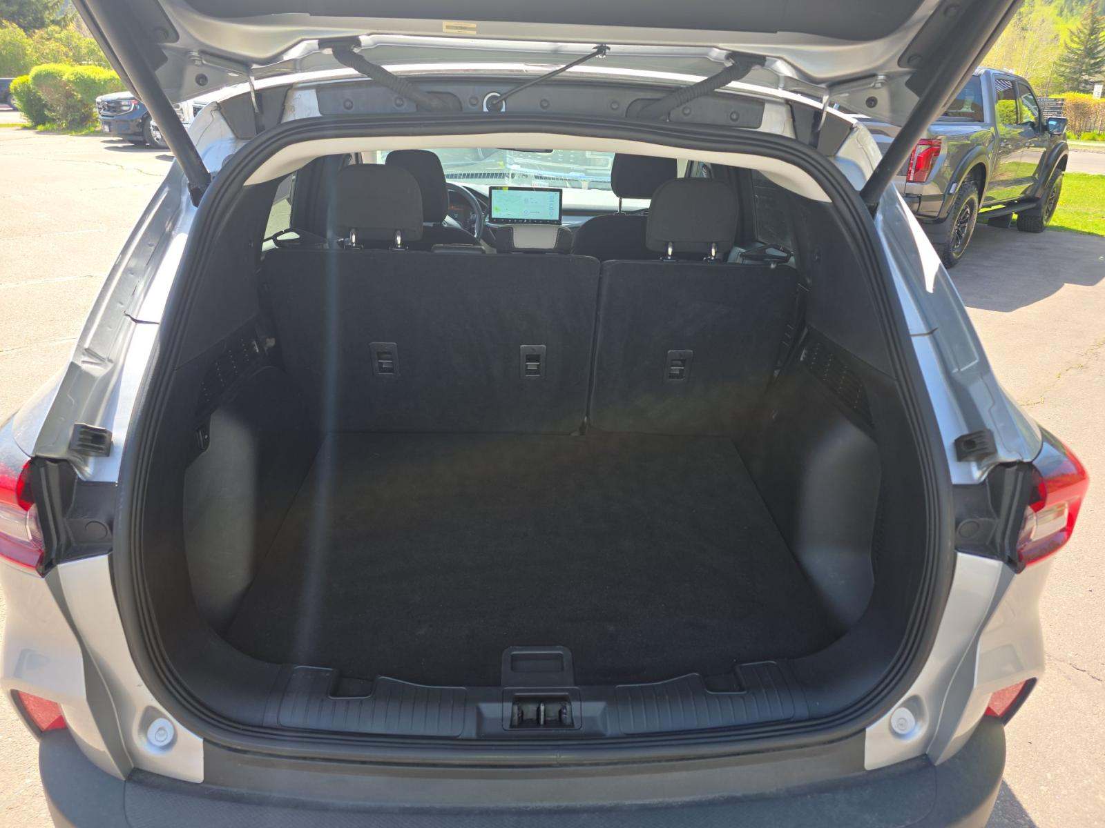 FORD ESCAPE - 10