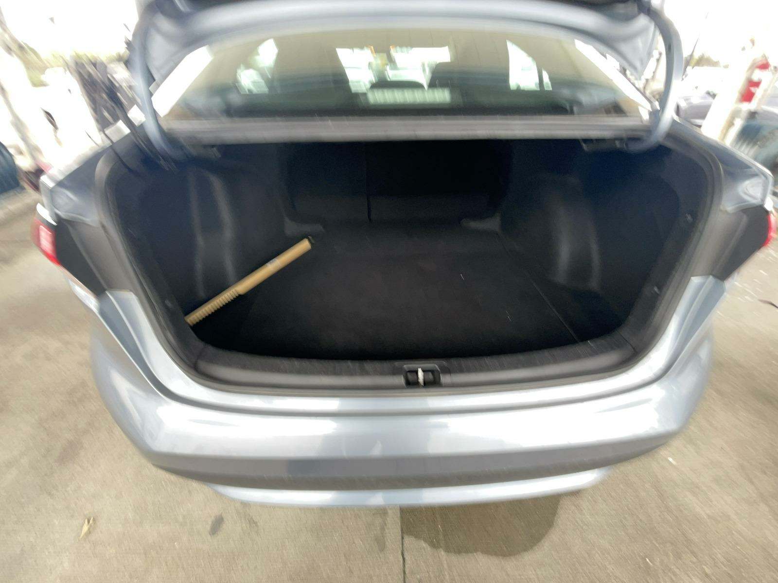 2021 Toyota Corolla LE FWD