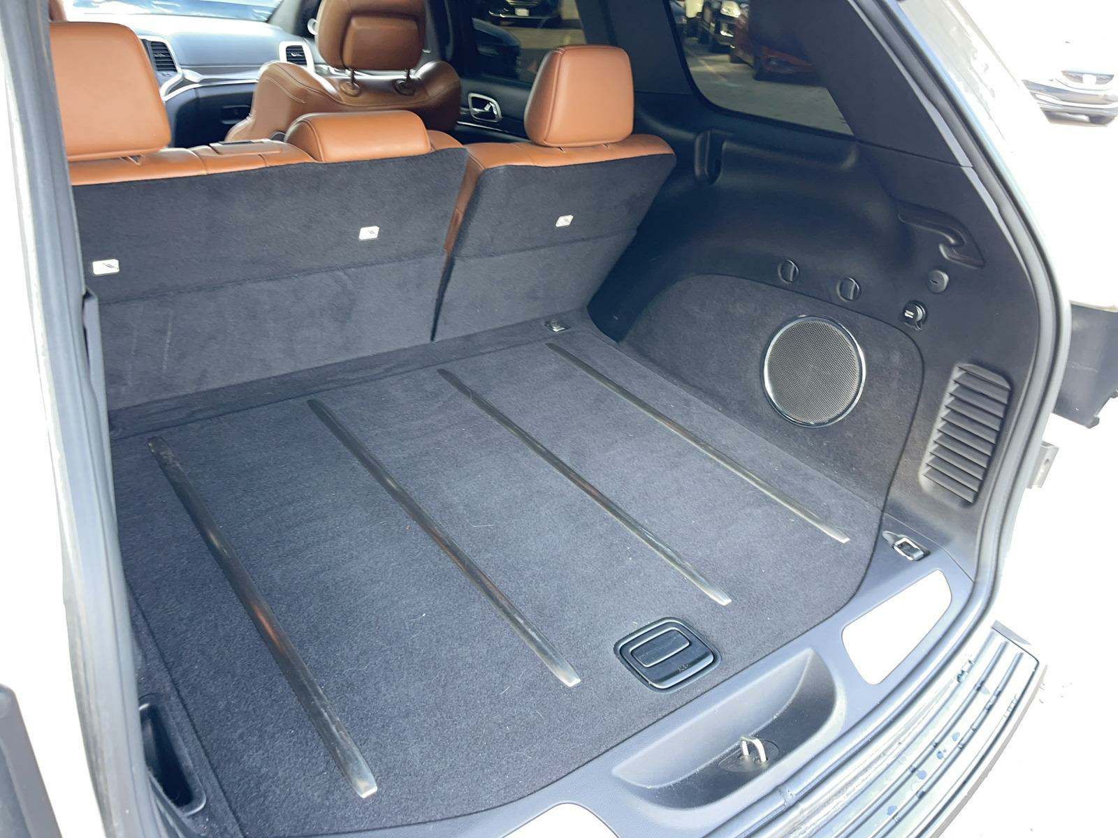 2016 Jeep Grand Cherokee SRT AWD