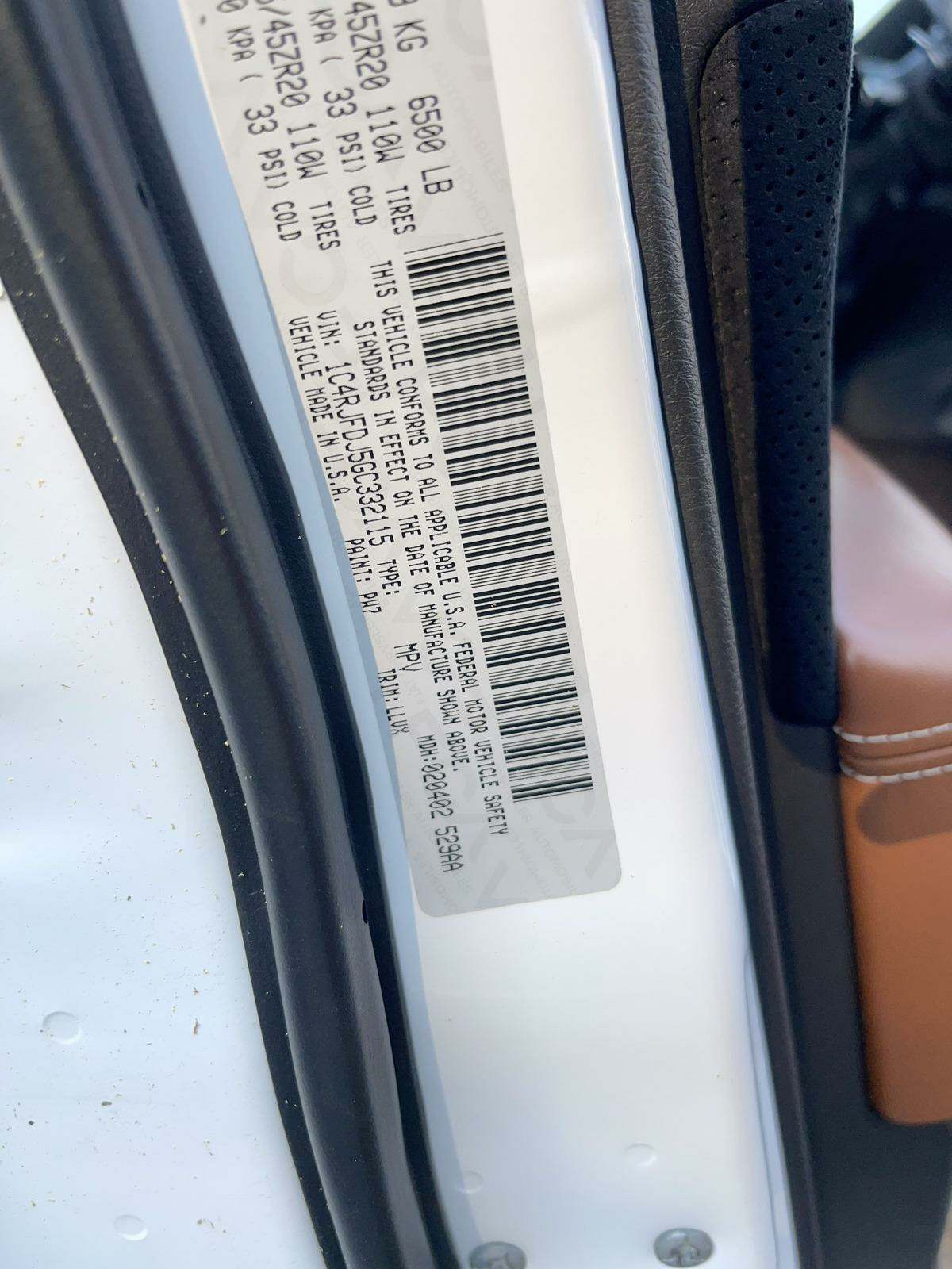 2016 Jeep Grand Cherokee SRT AWD