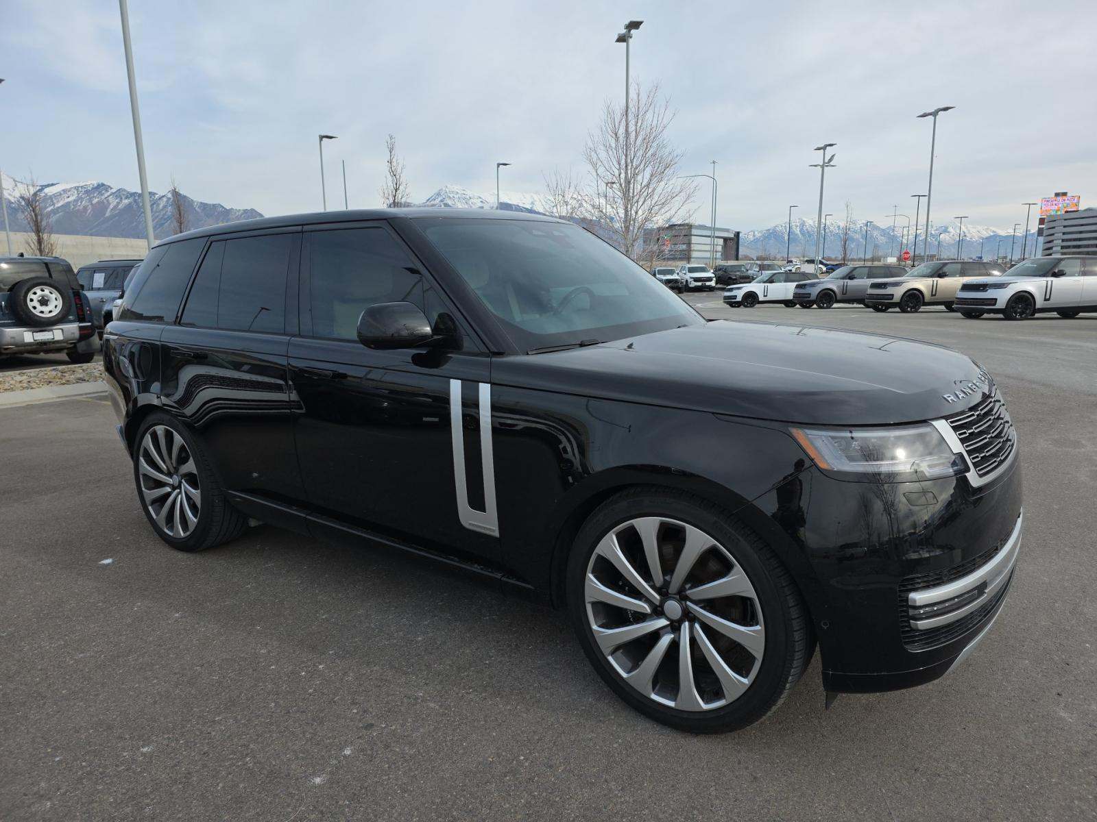 2025 Land Rover Range Rover Autobiography AWD