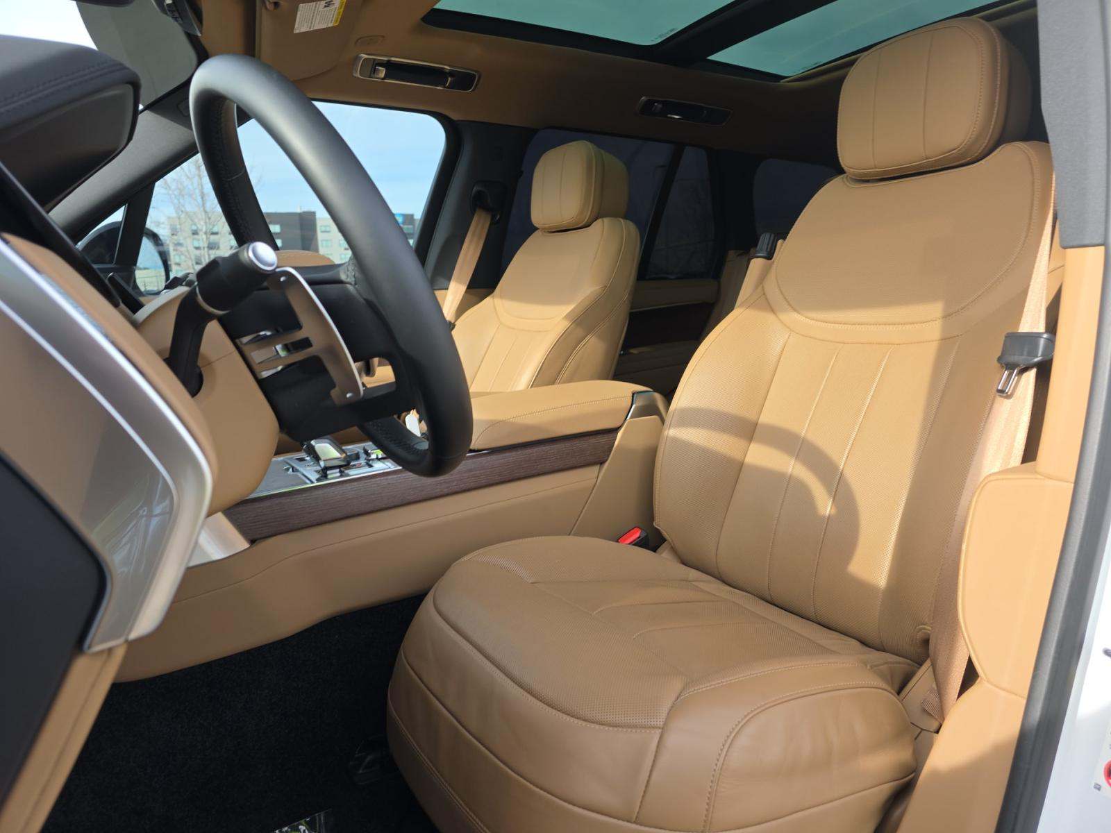 2023 Land Rover Range Rover SE AWD